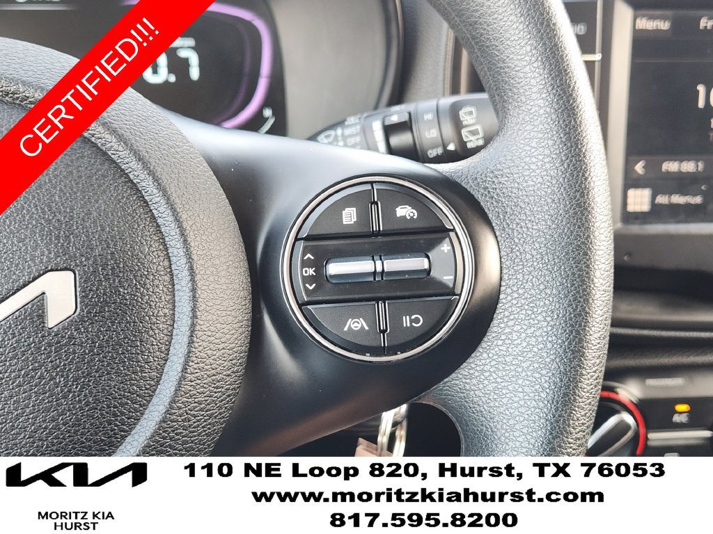 Used 2025 Kia Soul LX w/ LX Technology Package FWD image 28