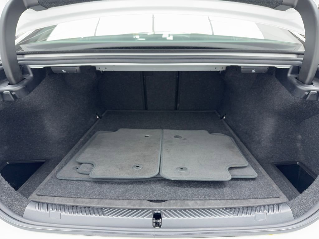 Used 2024 BMW 530i image 17