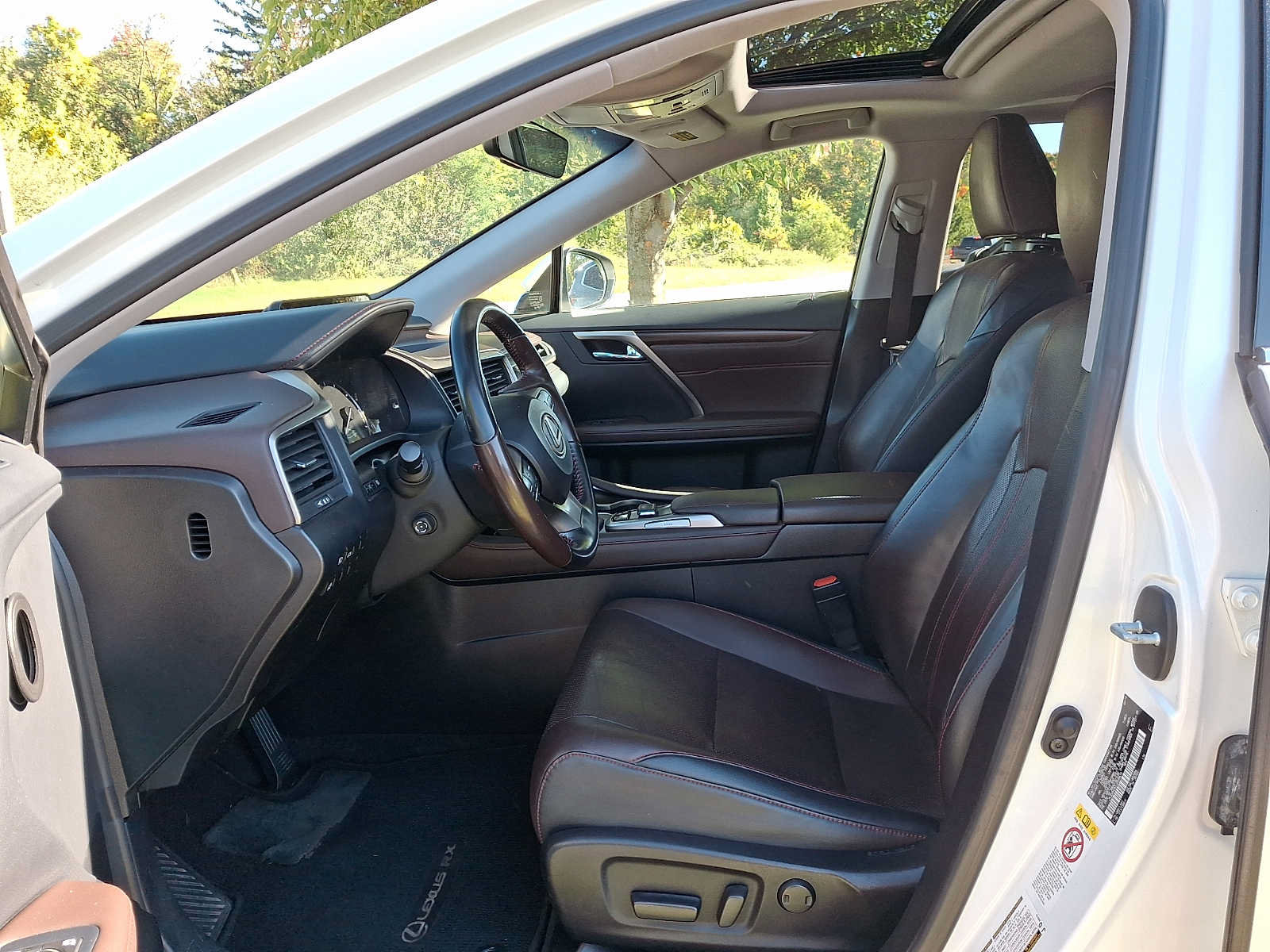 Used 2018 Lexus RX 350L AWD image 14