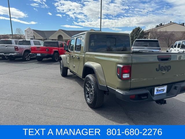 New 2026 Jeep Gladiator Sport AWD/4WD image 9