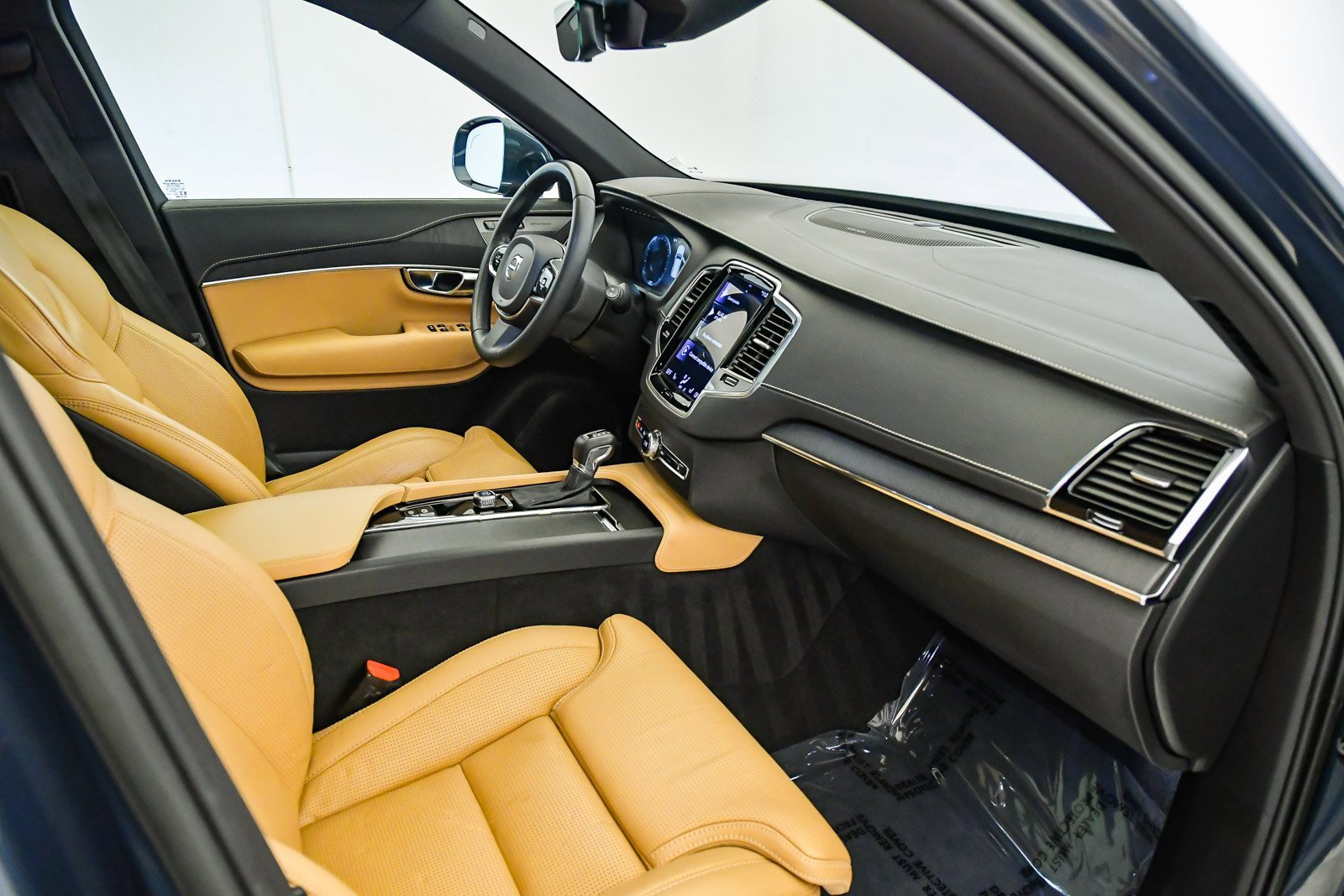 Certified 2022 Volvo XC90 T6 Inscription image 16