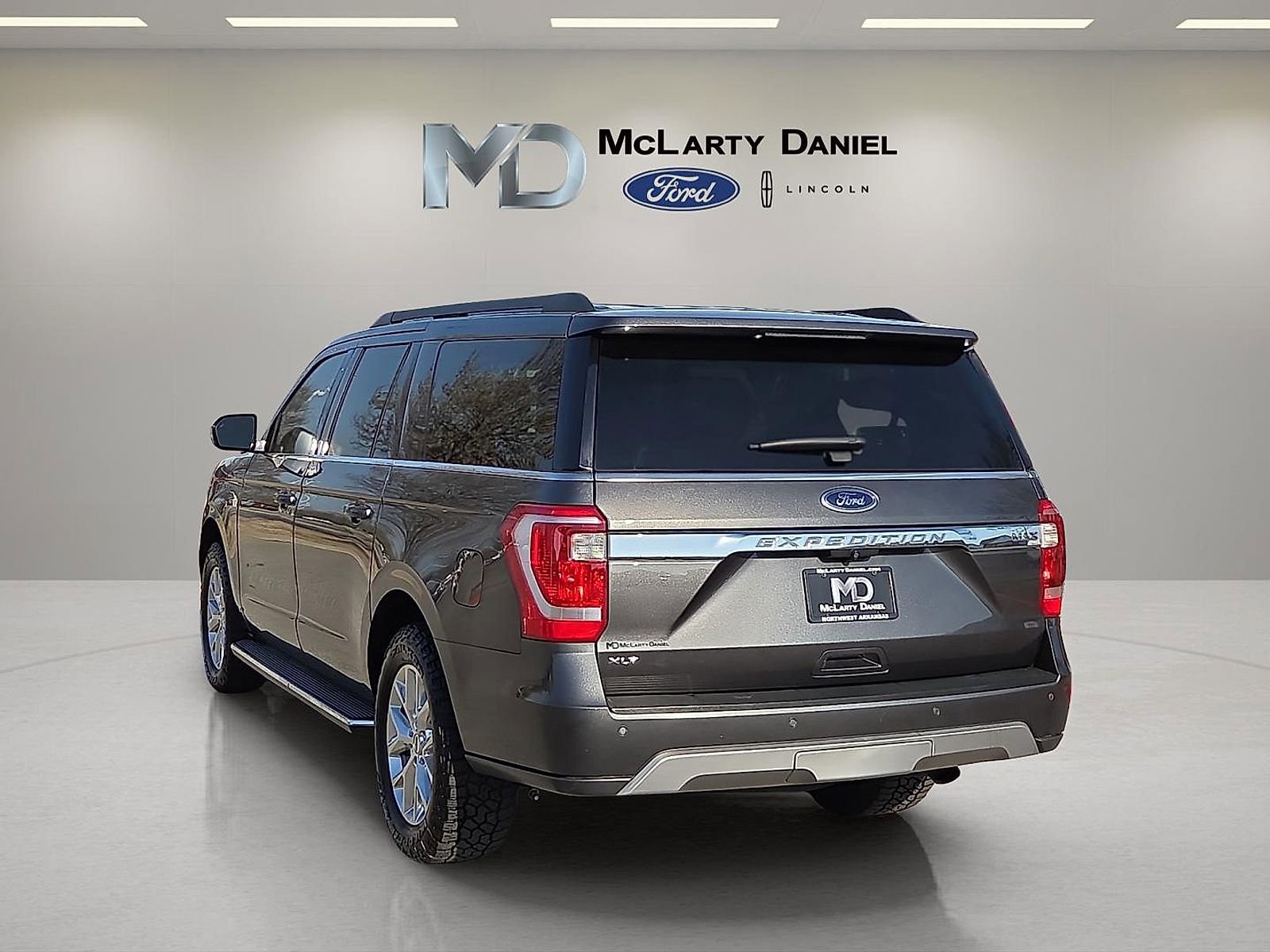 Used 2021 Ford Expedition Max XLT image 4