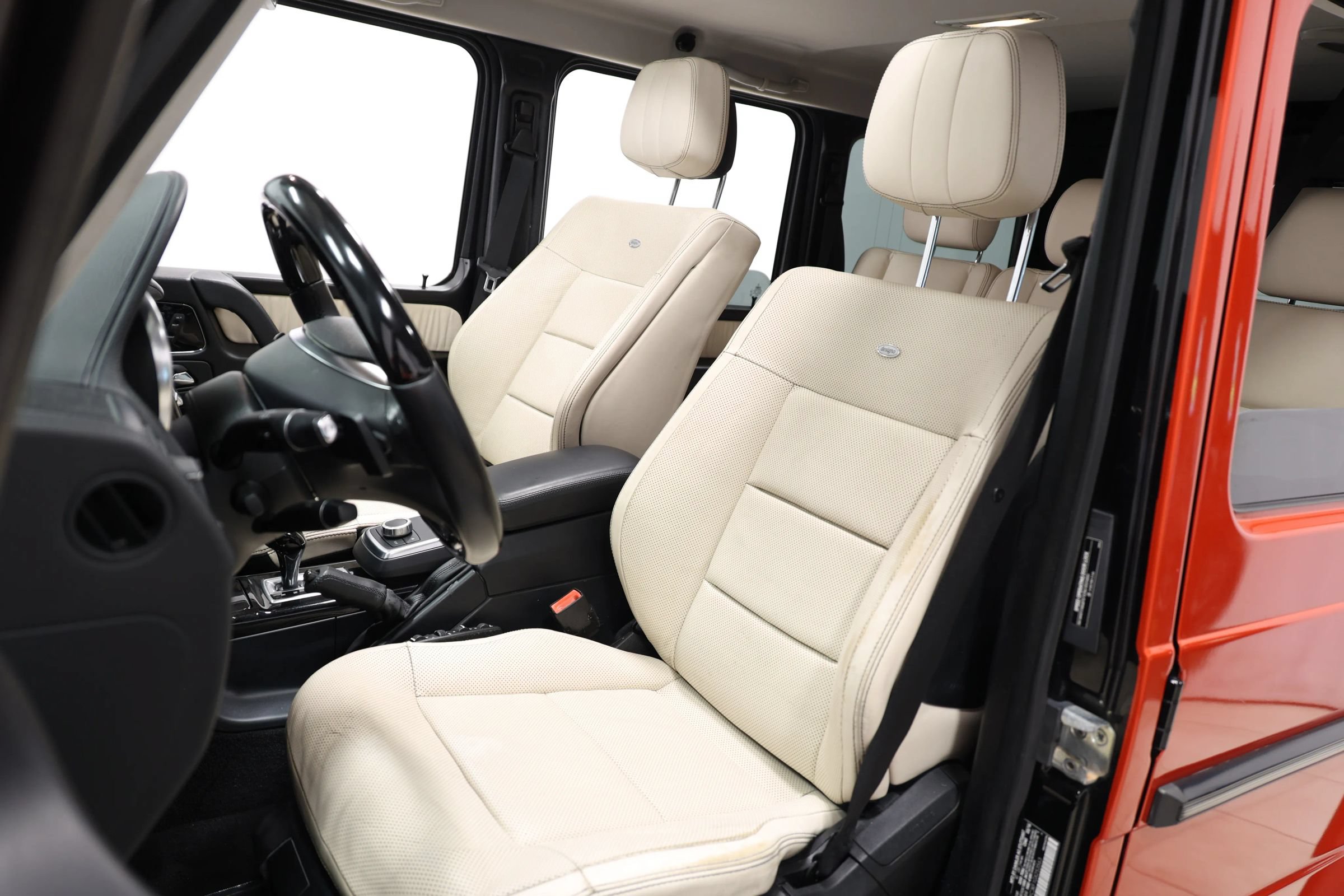 Used 2016 Mercedes-Benz G 550 image 16