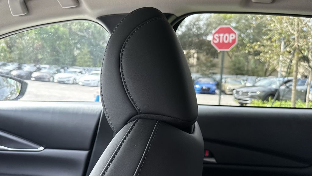 New 2026 MAZDA CX-30 AWD 2.5 S w/ Select Sport Pkg image 17