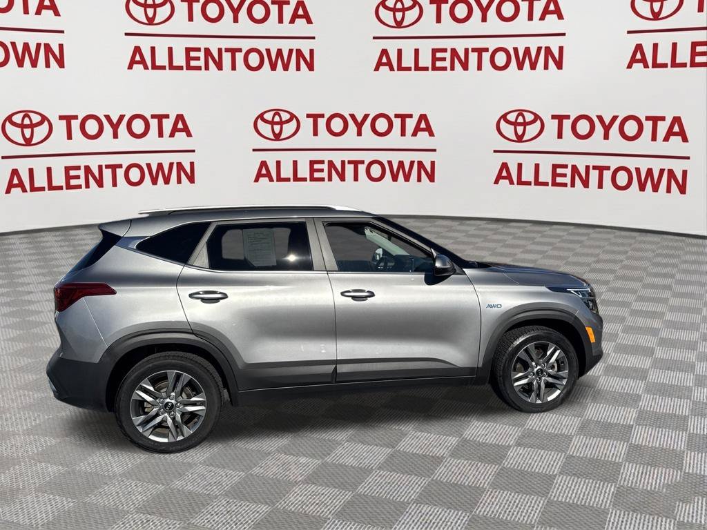 Used 2021 Kia Seltos S AWD/4WD image 28
