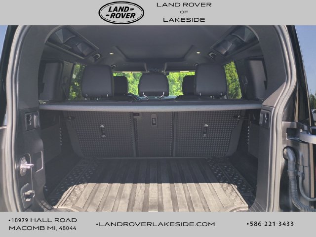 Used 2024 Land Rover Defender 110 S AWD/4WD image 16