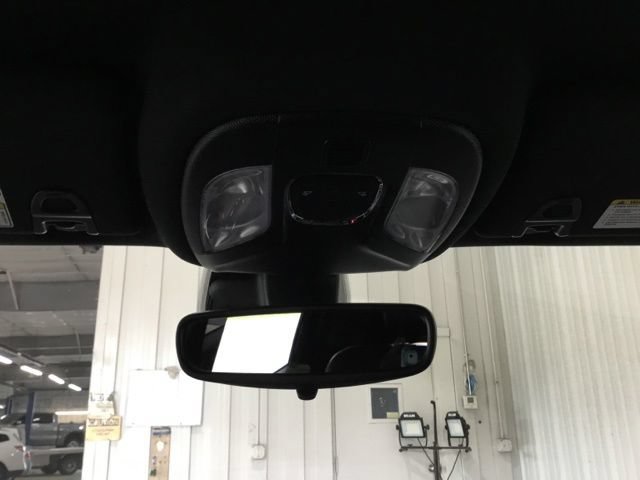 Used 2024 Jeep Compass Latitude AWD/4WD image 25