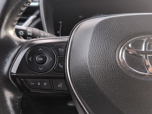 Used 2023 Toyota Corolla Cross XLE image 15