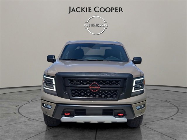 Used 2024 Nissan Titan PRO-4X w/ Pro-4x Utility Package image 8