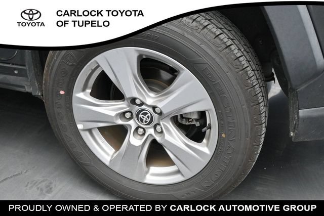 Used 2022 Toyota RAV4 XLE w/ Convenience Package AWD/4WD image 44
