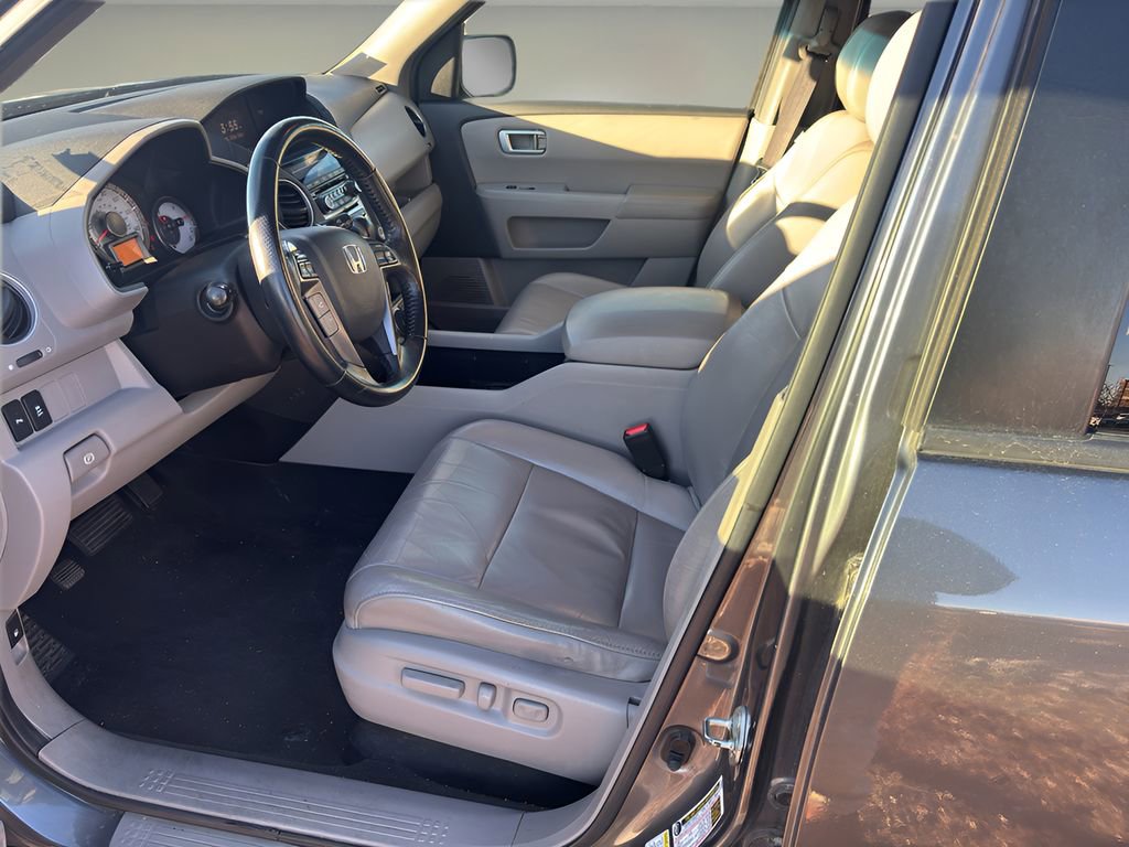 Used 2012 Honda Pilot Touring image 9