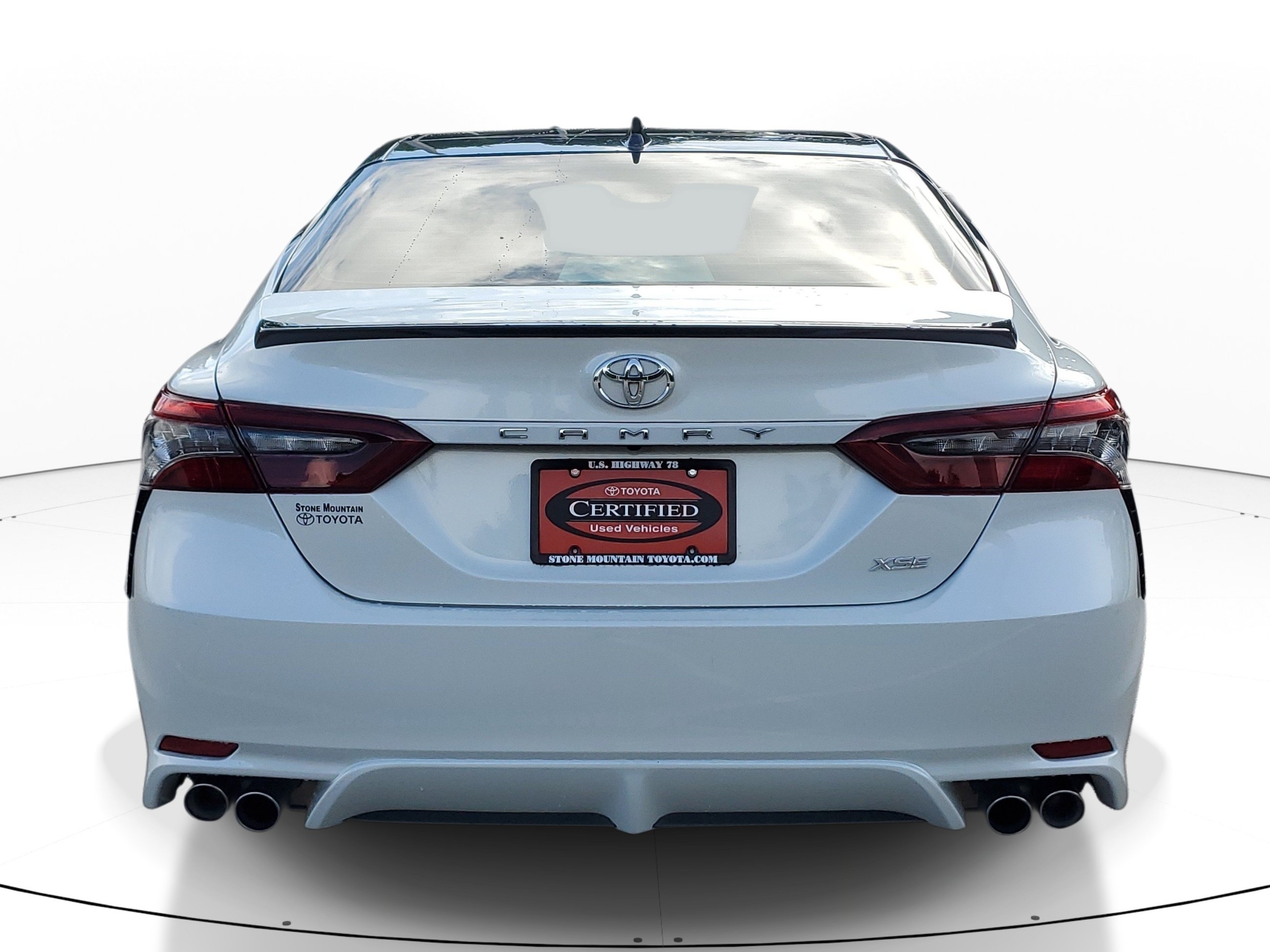 Used 2024 Toyota Camry XSE FWD image 5