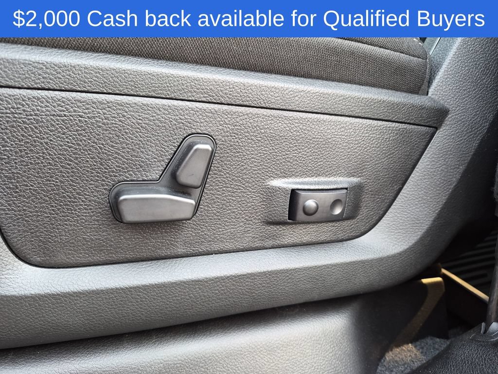 New 2026 RAM 2500 Big Horn AWD/4WD image 21