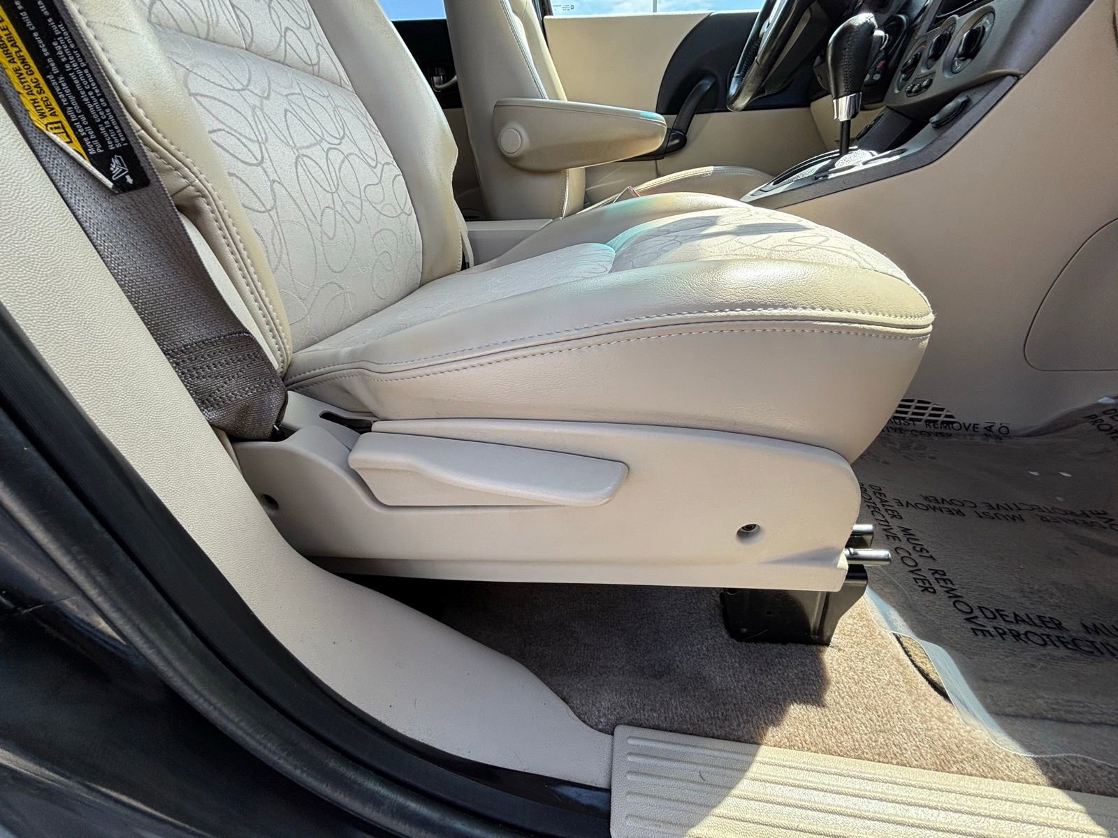 Used 2004 Saturn Vue AWD V6 image 23