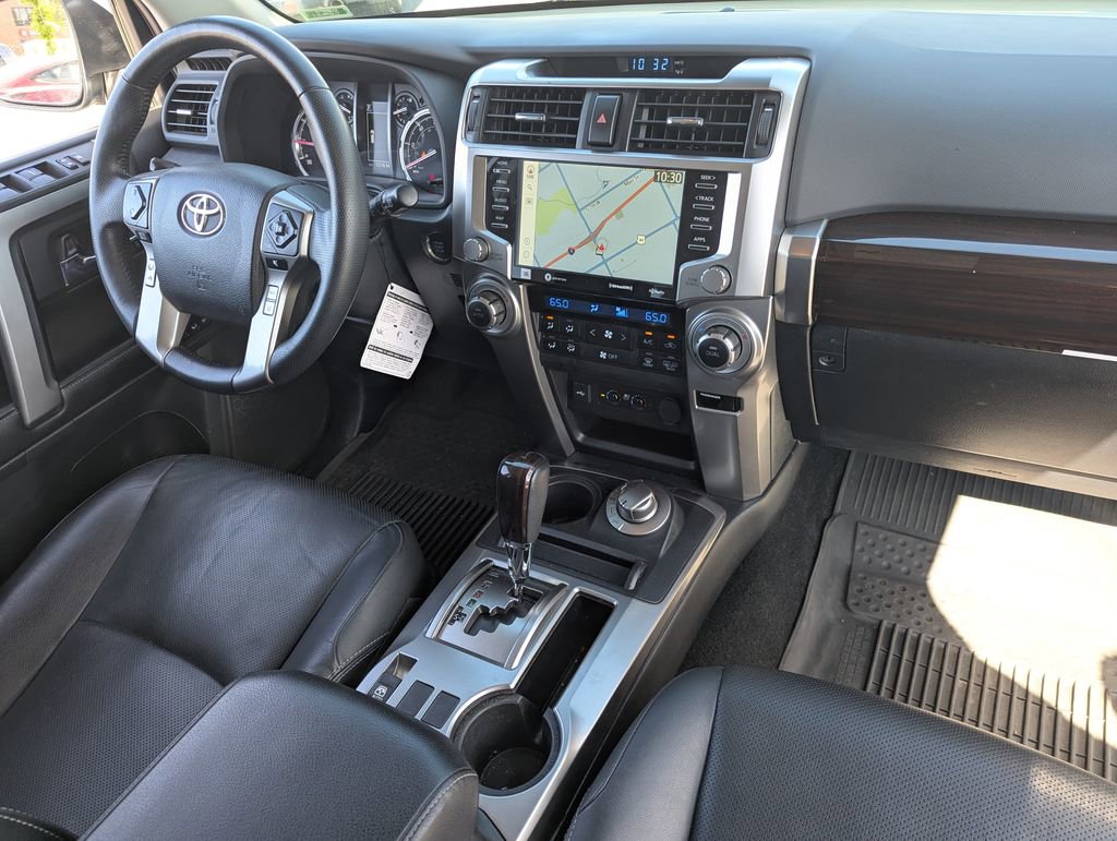 Used 2022 Toyota 4Runner Limited AWD/4WD image 36
