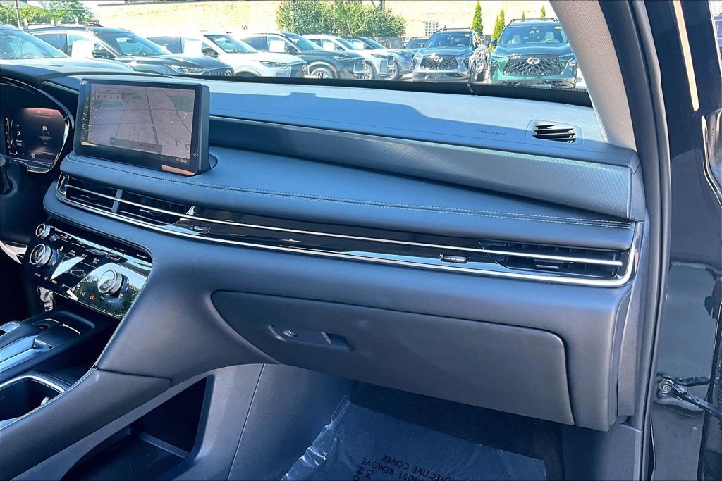 Certified 2027 INFINITI QX60 Luxe w/ Cargo Package AWD/4WD image 27