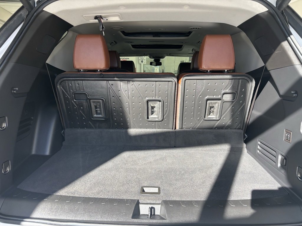 Certified 2021 Chevrolet Traverse High Country image 26