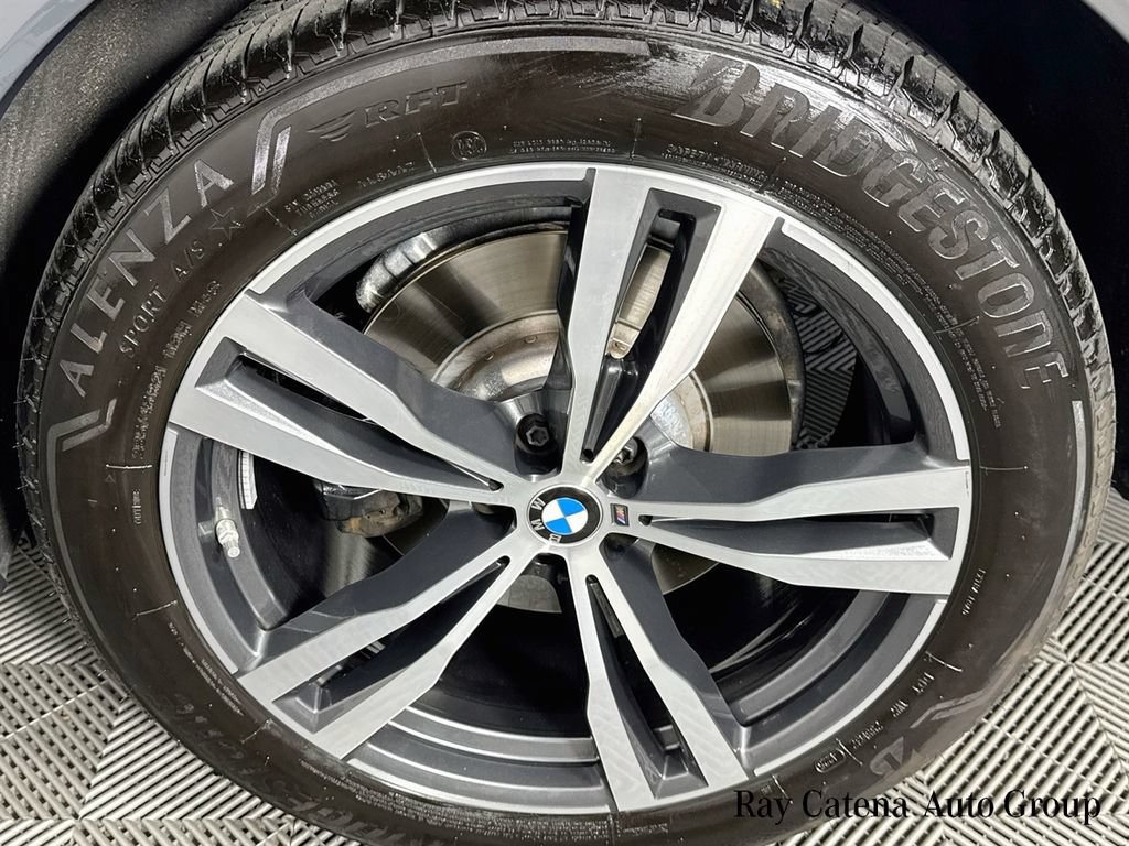 Used 2026 BMW X7 xDrive40i w/ M Sport Package AWD/4WD image 34