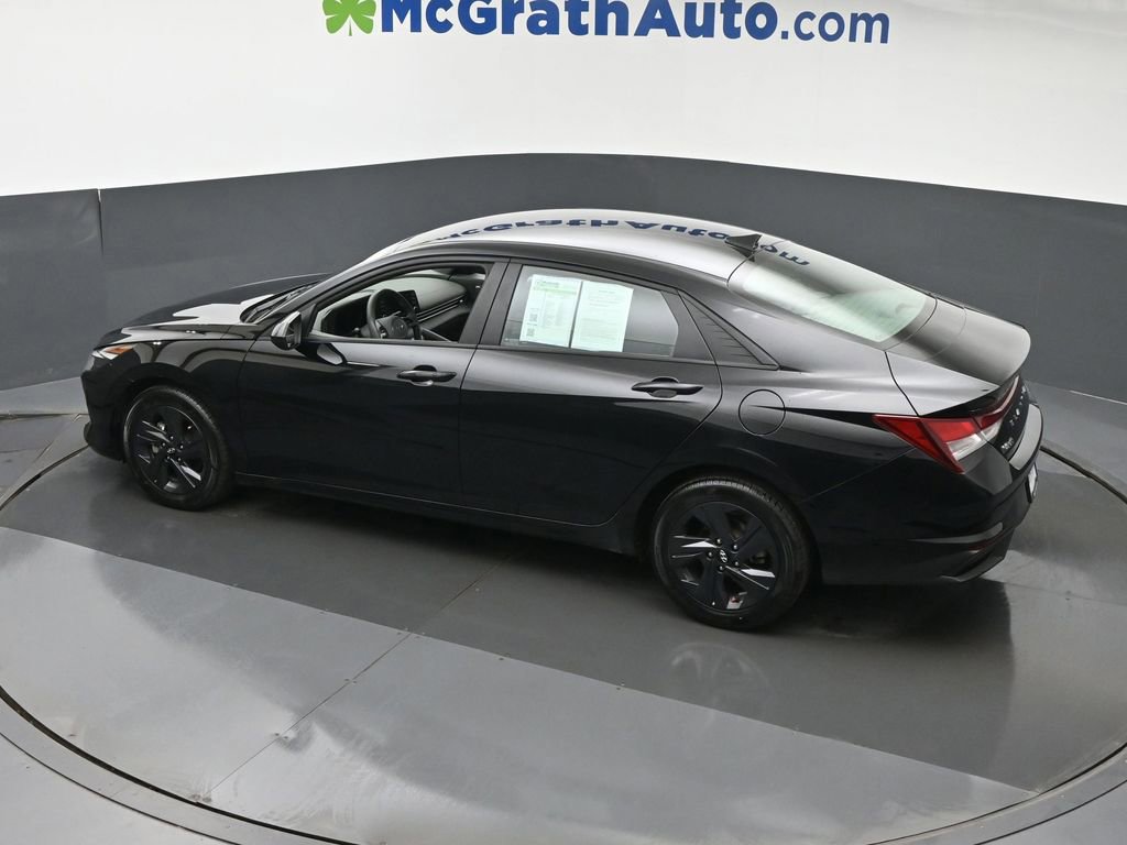 Certified 2023 Hyundai Elantra SEL FWD image 19
