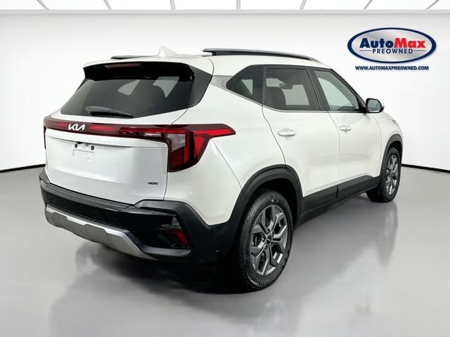 Used 2024 Kia Seltos S AWD/4WD image 2