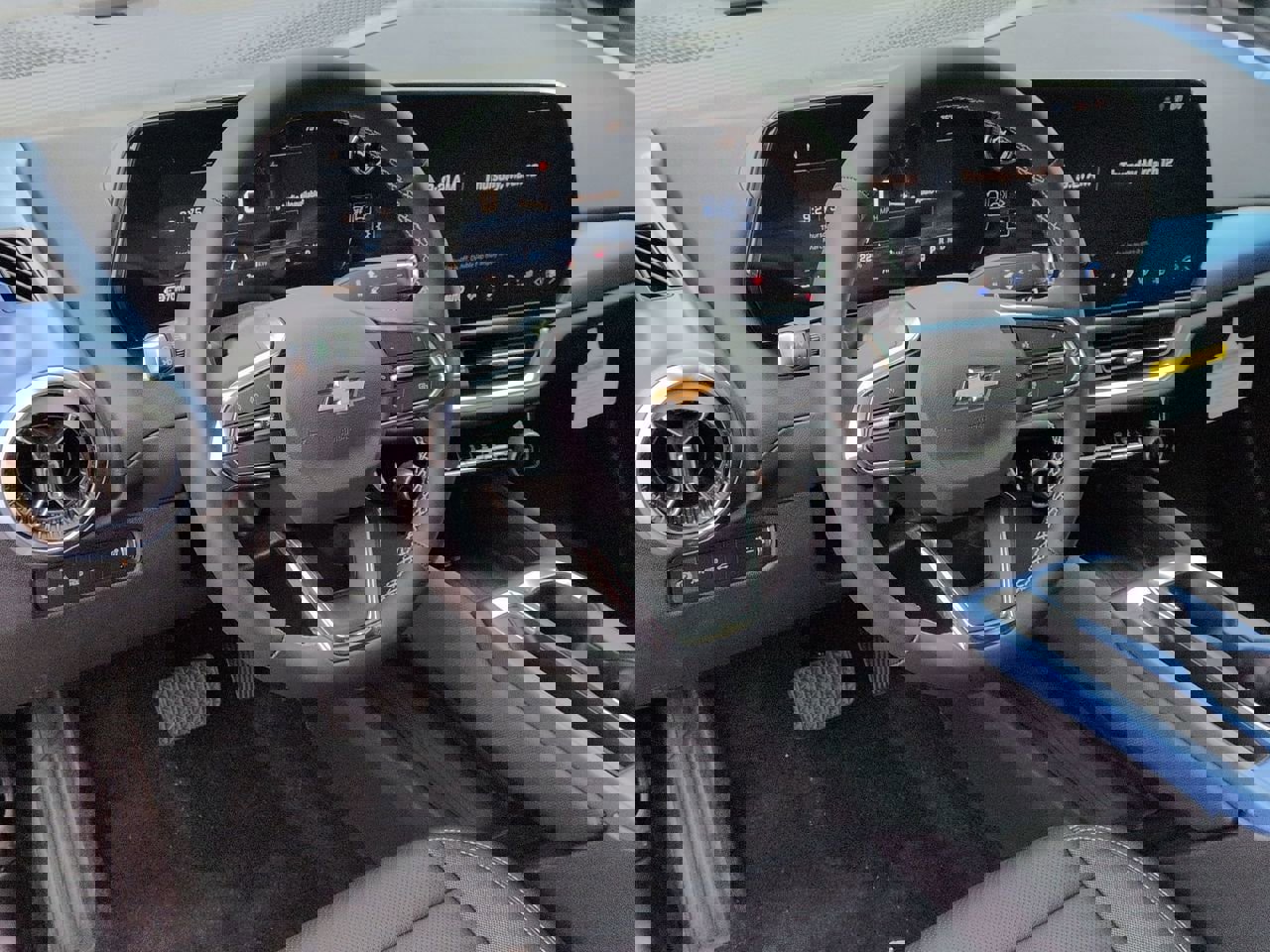 New 2026 Chevrolet Equinox EV LT image 7