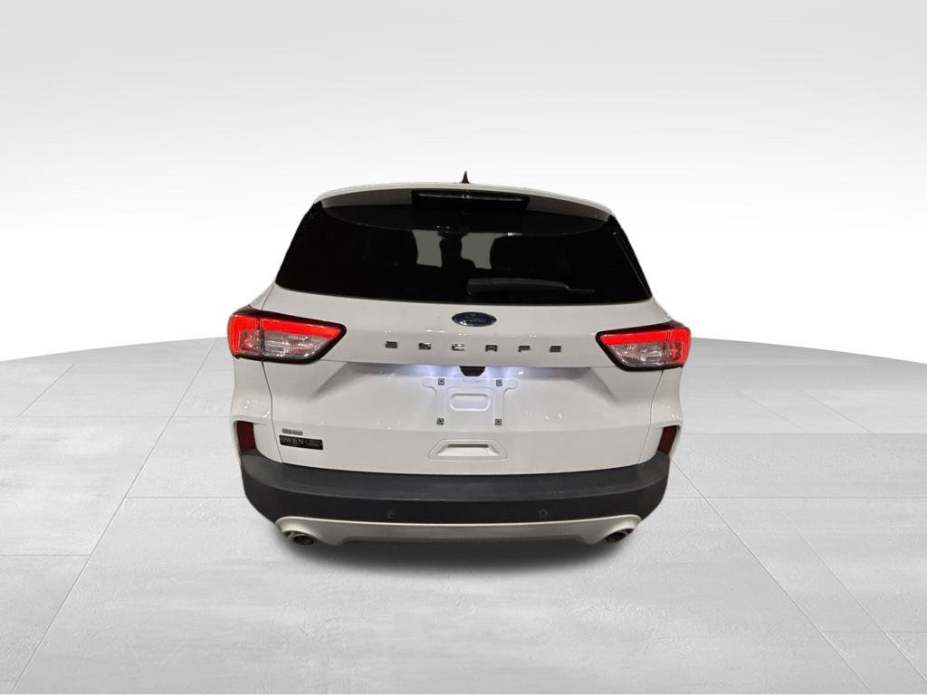Used 2022 Ford Escape SE FWD image 4