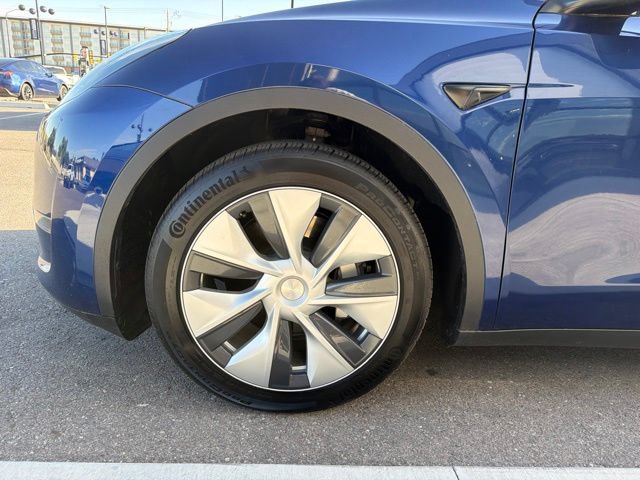 Used 2021 Tesla Model Y Long Range AWD/4WD image 4