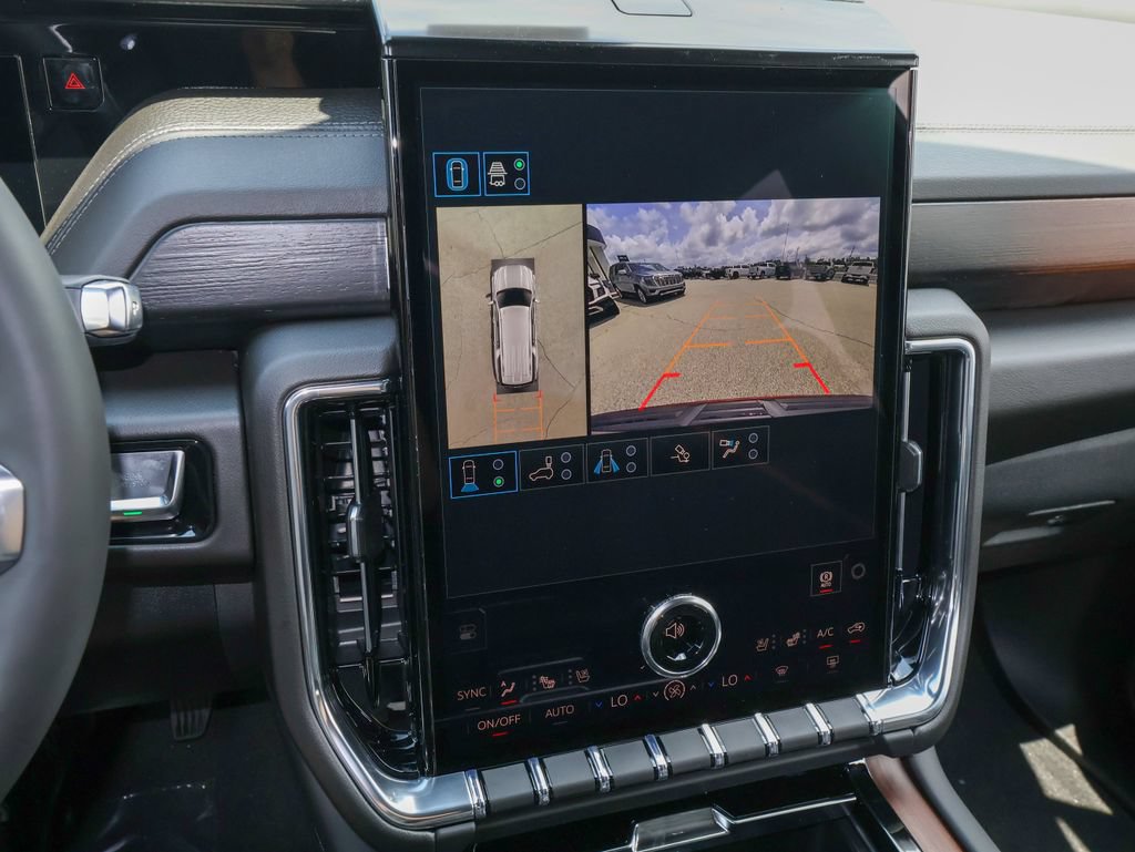 New 2026 GMC Yukon XL Denali w/ Advanced Technology Package AWD/4WD image 23