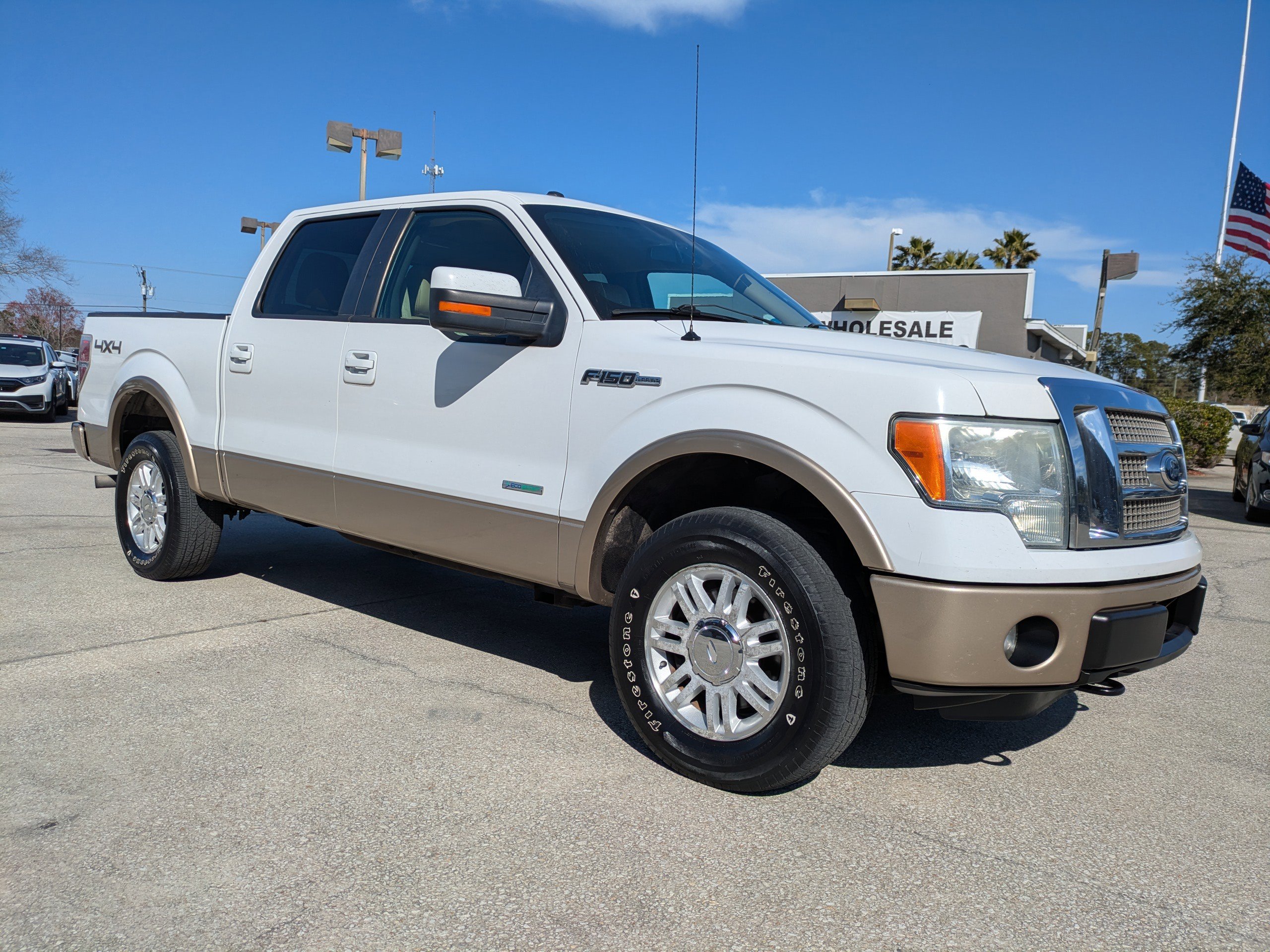 Used 2012 Ford F150 Lariat w/ Lariat Plus Pkg image 2