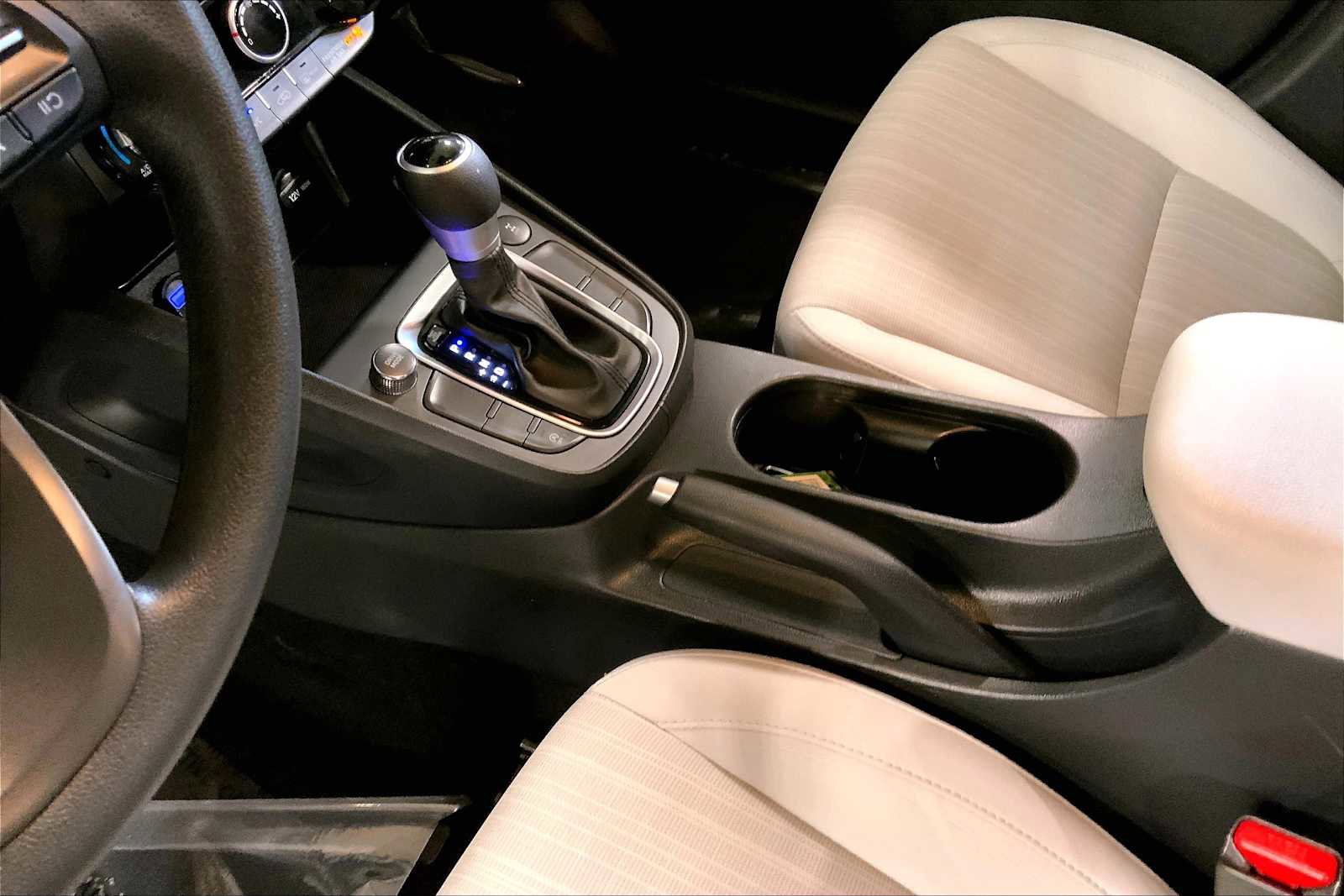 Used 2023 Hyundai Kona SEL image 15