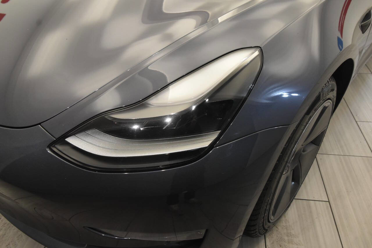 Used 2023 Tesla Model 3 Standard Range image 10