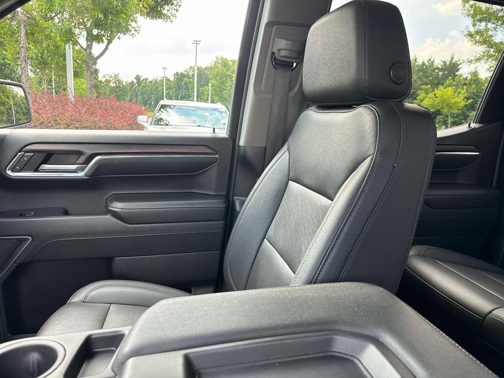 Used 2024 GMC Sierra 1500 SLT AWD/4WD image 22