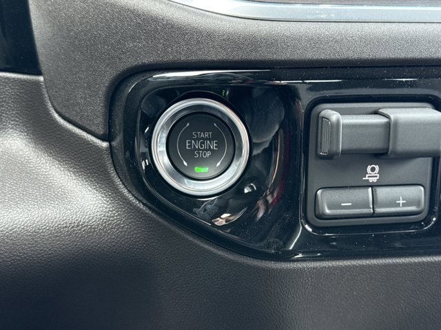 New 2026 GMC Sierra 1500 SLT w/ SLT Premium Plus Package image 26