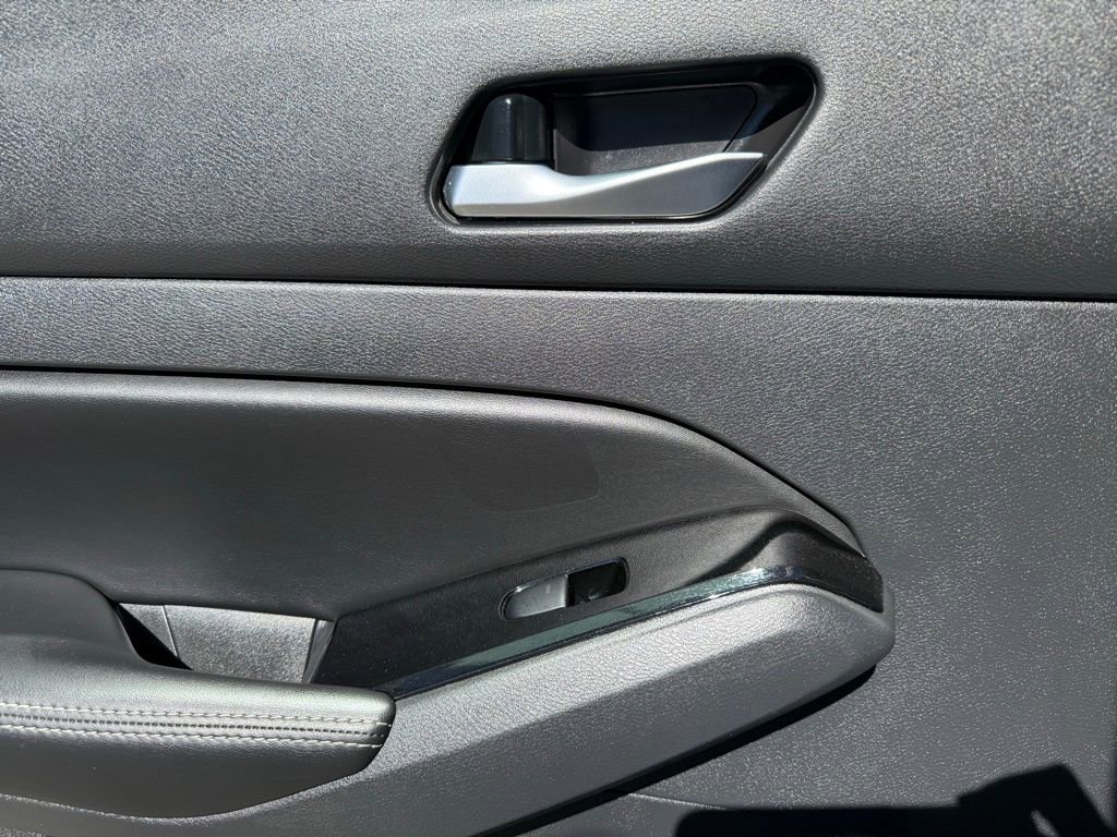 Used 2023 Nissan Altima 2.5 SL image 35