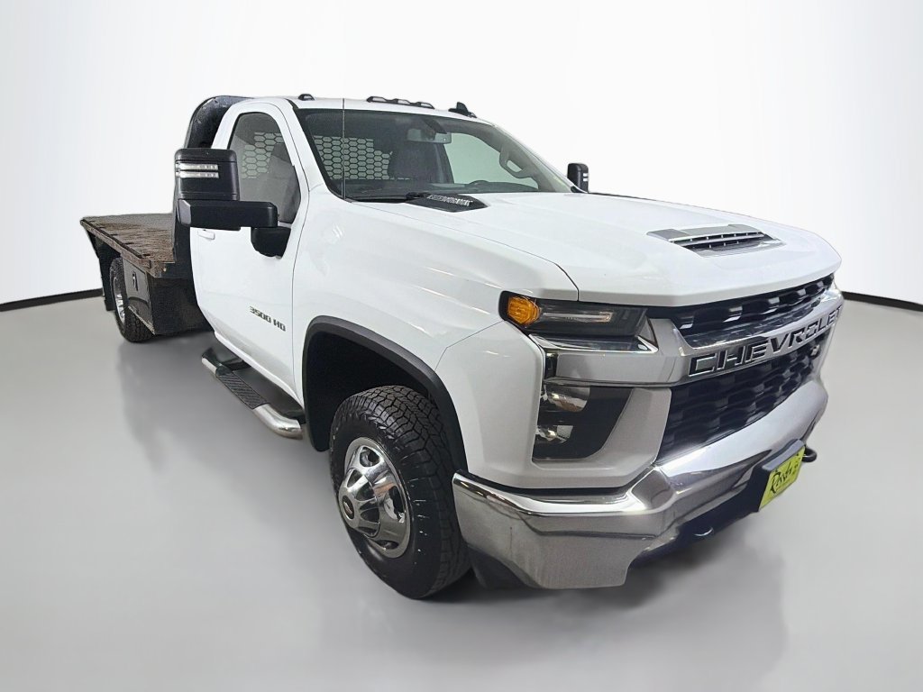 Used 2022 Chevrolet Silverado 3500 LT w/ Convenience Package AWD/4WD image 4