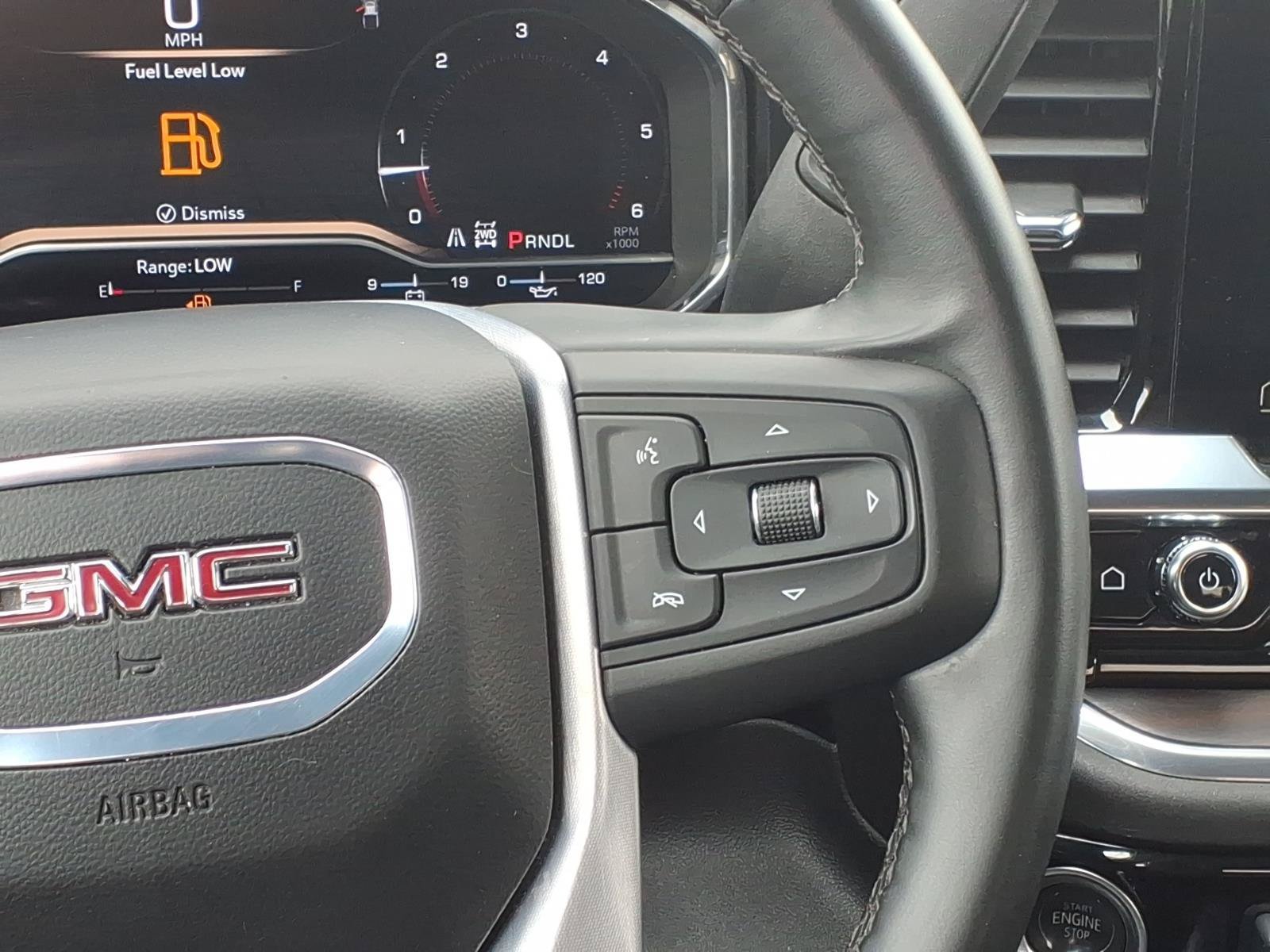 Used 2025 GMC Sierra 1500 SLT AWD/4WD image 12