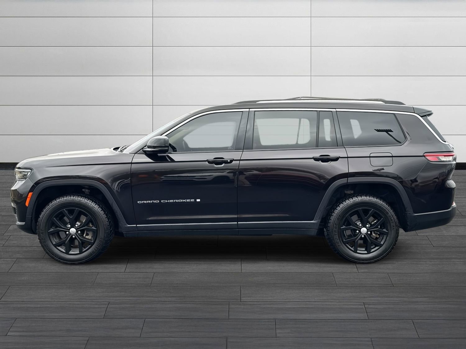 Used 2022 Jeep Grand Cherokee L Limited image 7