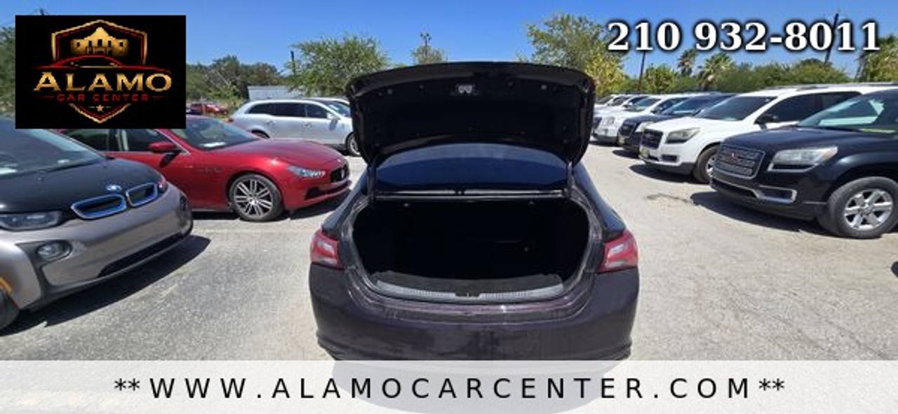 Used 2020 Chevrolet Malibu LT FWD image 23