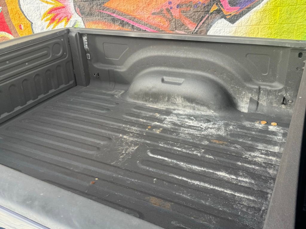 Used 2018 RAM 2500 Tradesman w/ Chrome Appearance Group image 8