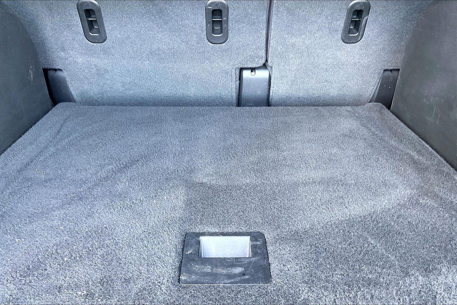 Used 2017 Chevrolet Equinox LT w/ Driver Confidence Package II image 24