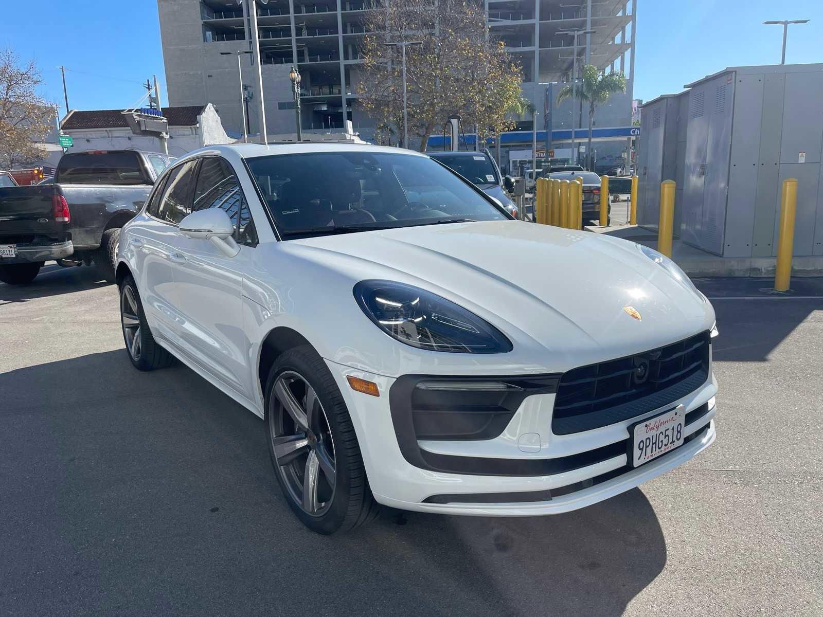 Used 2024 Porsche Macan image 30