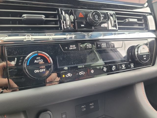 New 2026 Nissan Pathfinder Rock Creek w/ Rock Creek Premium Package AWD/4WD image 16