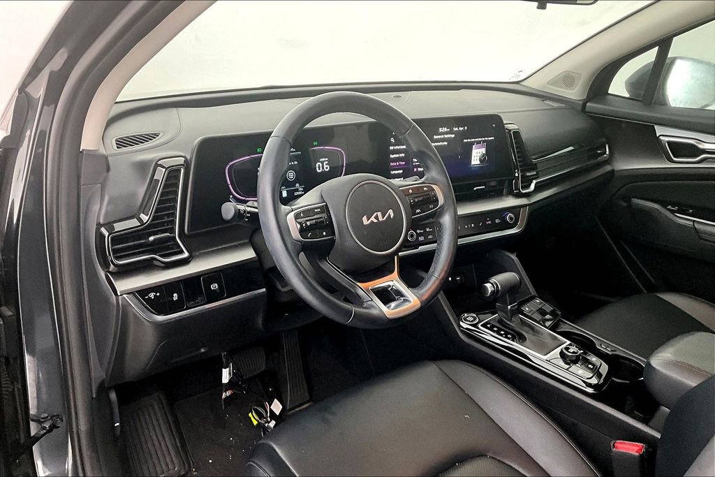 Used 2023 Kia Sportage EX image 17