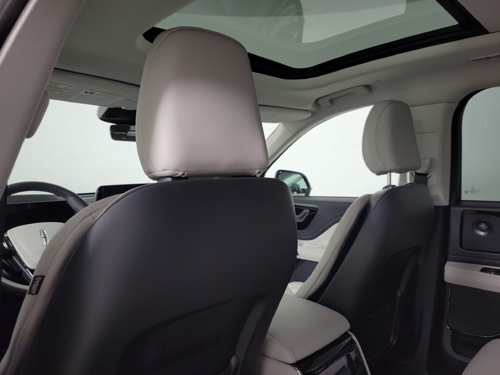 New 2027 Lincoln Aviator Reserve RWD image 14