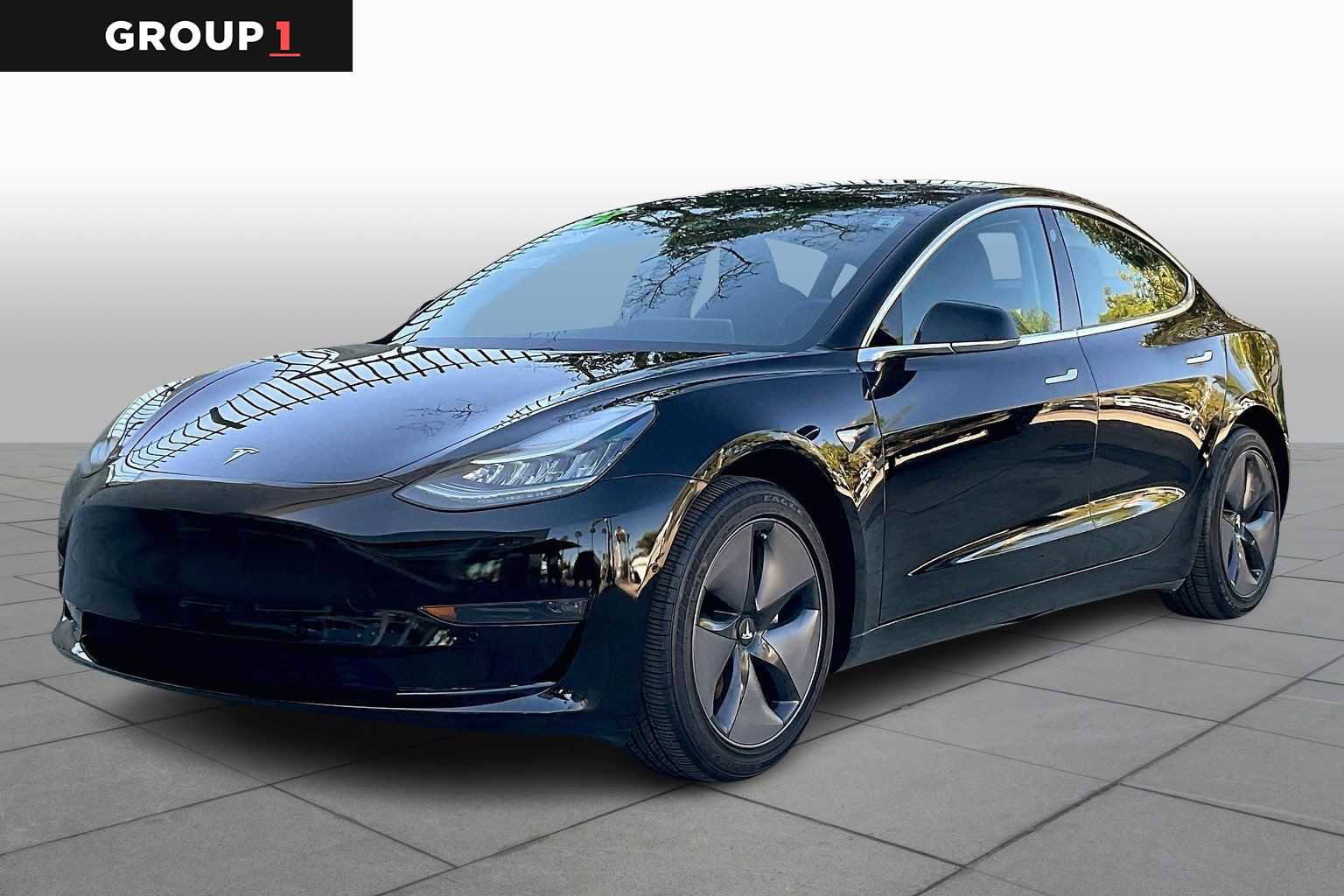 Used 2018 Tesla Model 3 Mid Range image 1