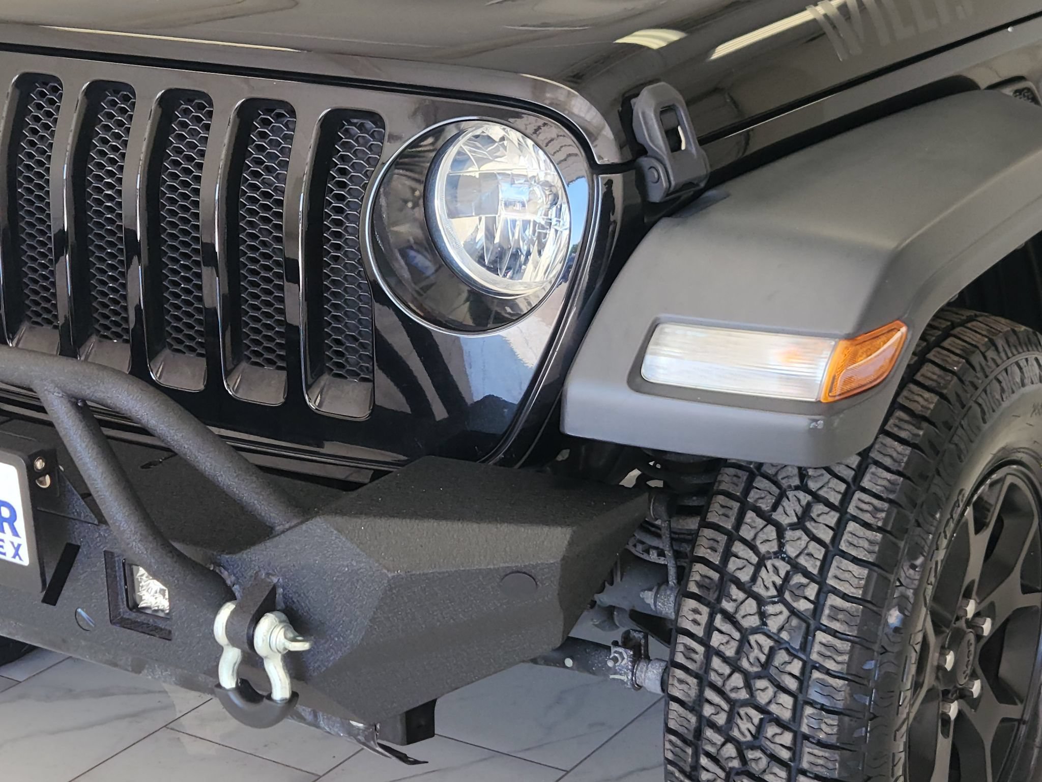 Used 2023 Jeep Wrangler Unlimited Sport AWD/4WD image 9