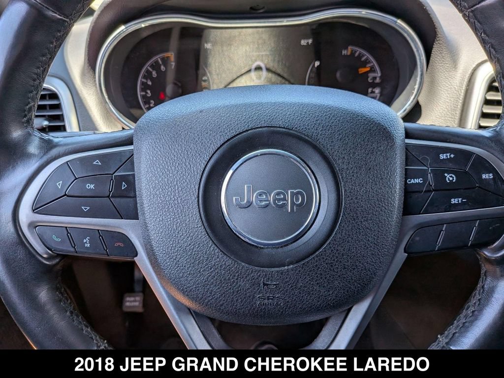 Used 2018 Jeep Grand Cherokee Laredo RWD image 12