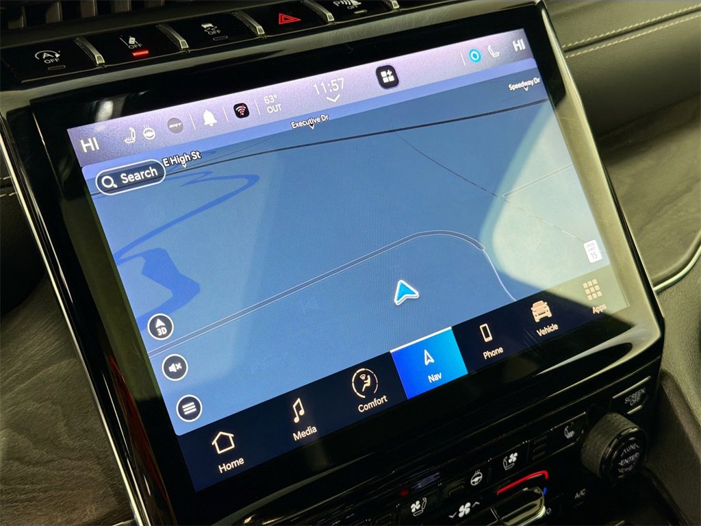 Used 2023 Jeep Grand Cherokee Overland image 13