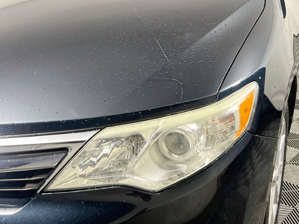 Used 2012 Toyota Camry XLE FWD image 9