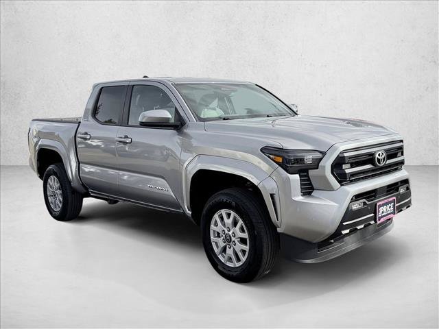 Certified 2025 Toyota Tacoma SR5 AWD/4WD image 3